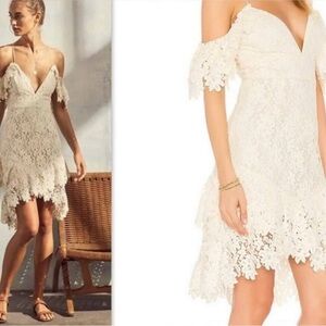 NWOT Saylor Dana Painted Lace Cold-Shoulder Wedding Size L